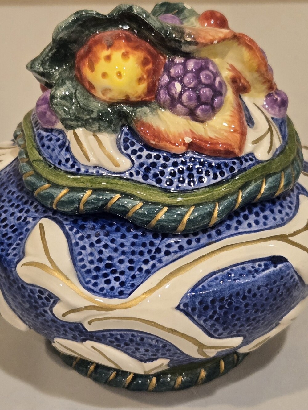 Fritz & Floyd Florentine And Fruit Lidded Bowl - Picture 2 of 4